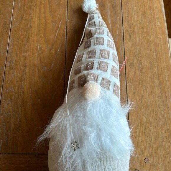 Christmas calendar Genome. NWT. - Picture 2 of 9